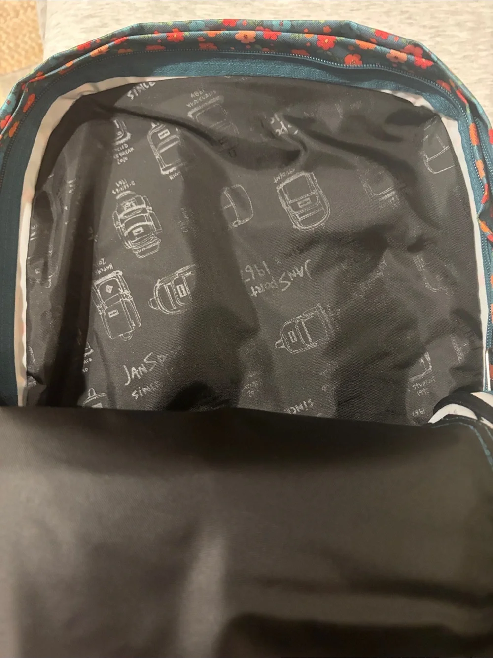 Jansport big student